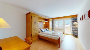Gonenstein Residence in Leukerbad, entire apartment/studio with balcony